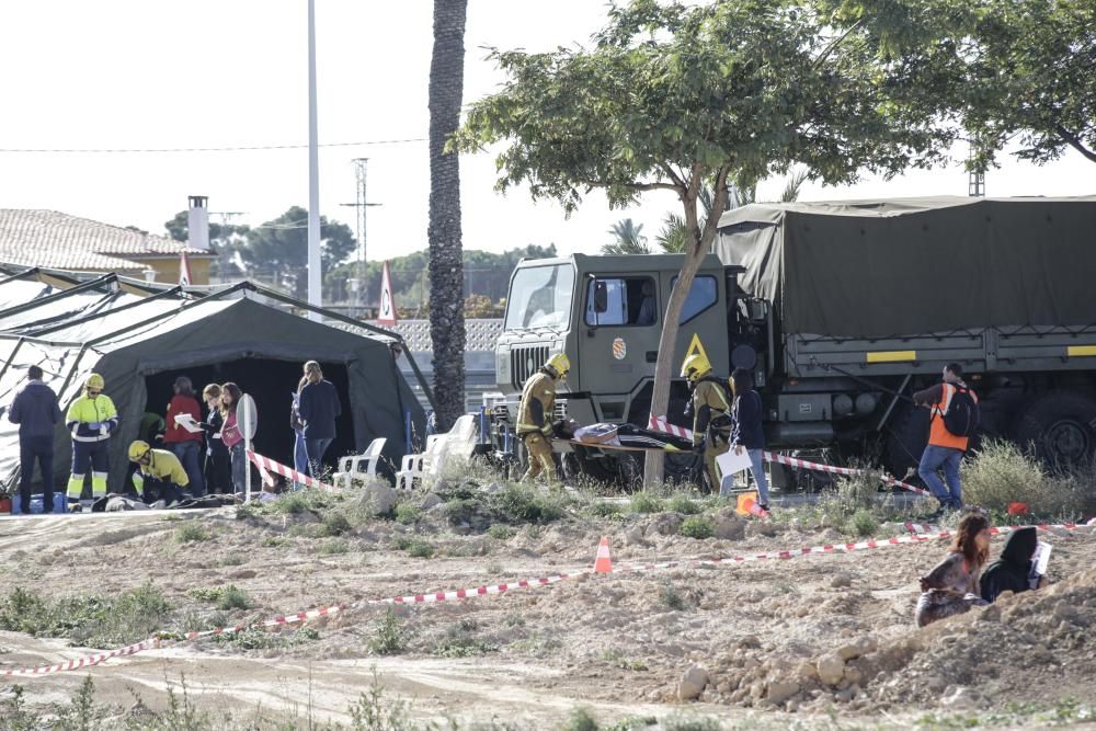 Más de 500 efectivos participan en un simulacro de accidente aéreo