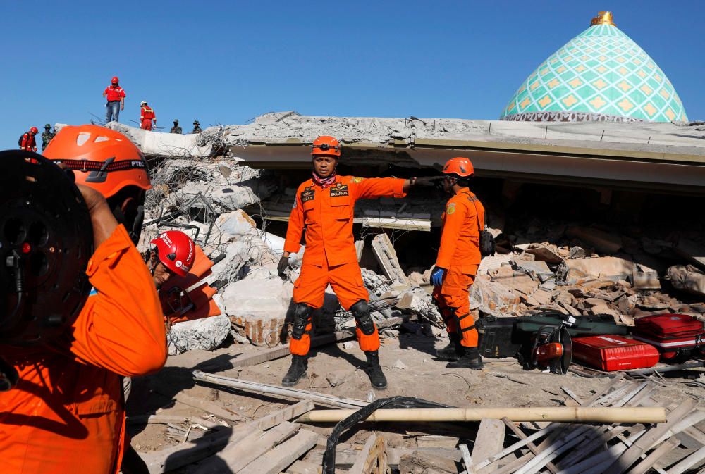 Terratrèmol a l'illa de Lombok a Indonèsia