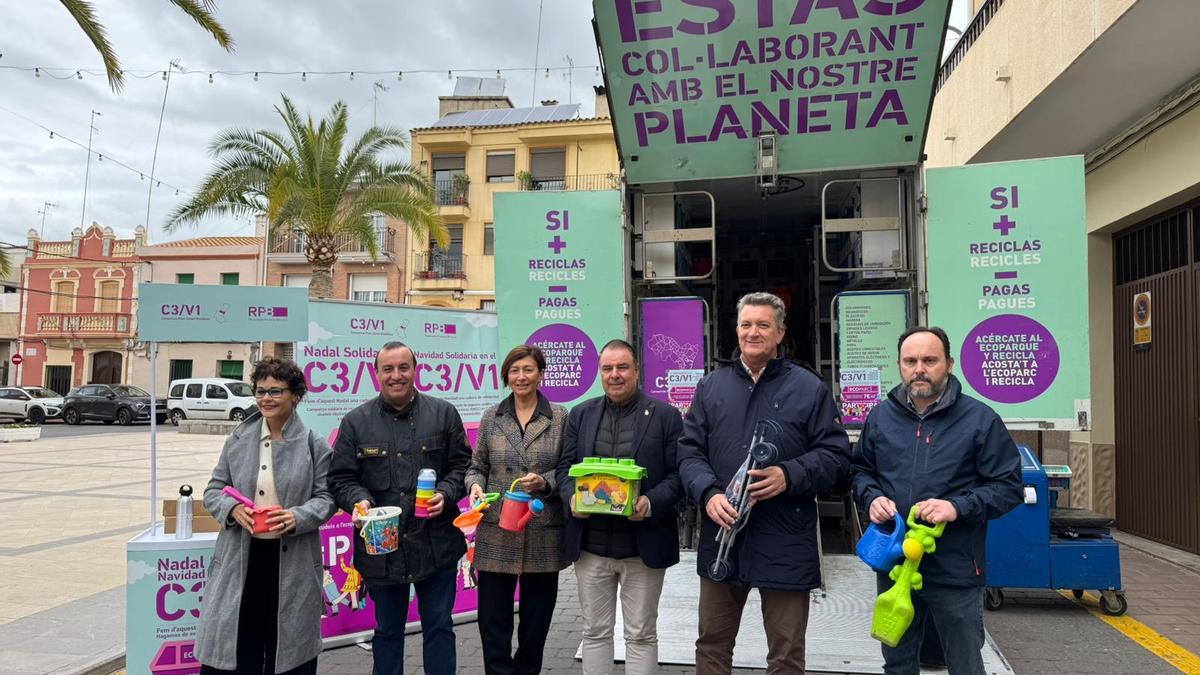 La acción busca unir reciclaje y ayuda social en unas fechas especialmente significativas.