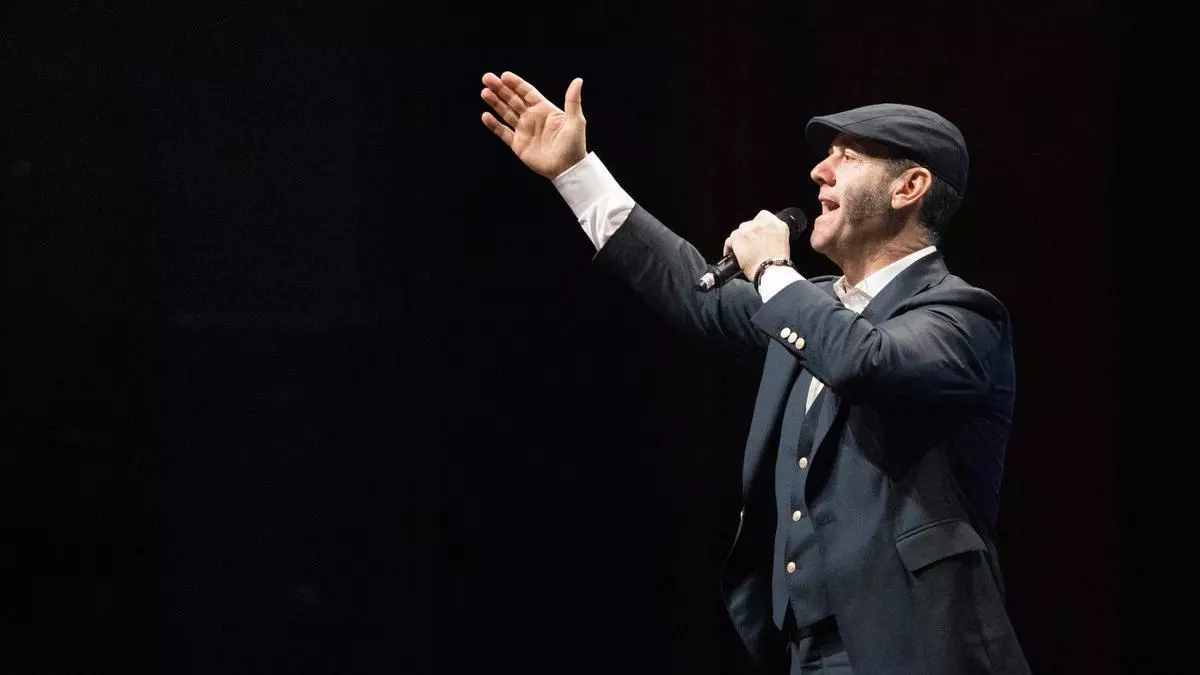 Paco Candela, antes de su concierto en Cáceres: "La gente de Extremadura es muy de campo, muy cercana y yo me siento como en casa con ellos"