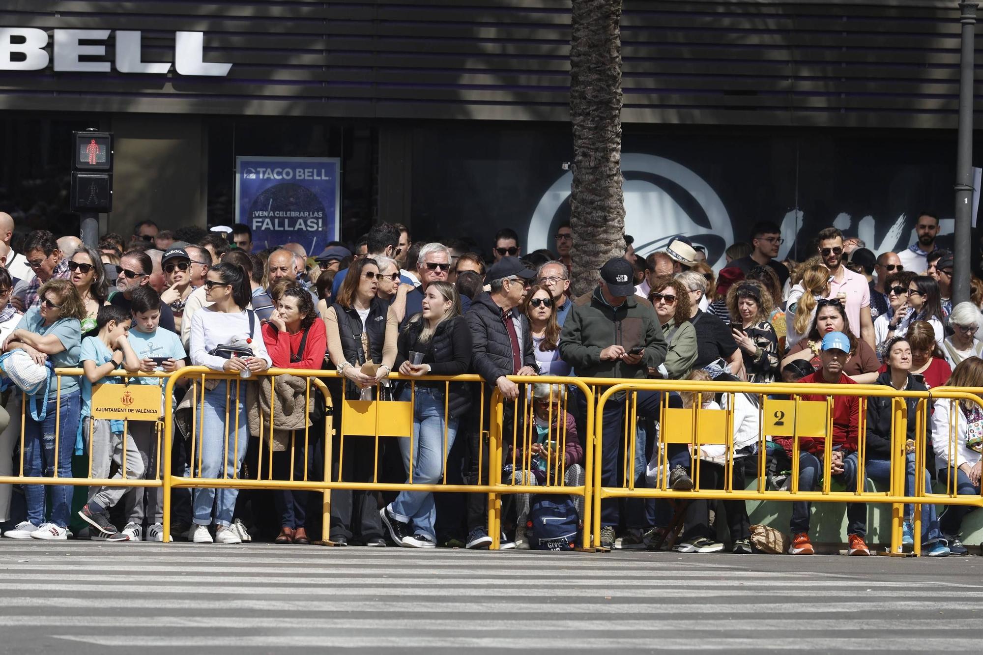 Búscate en la mascletà del 18 de marzo