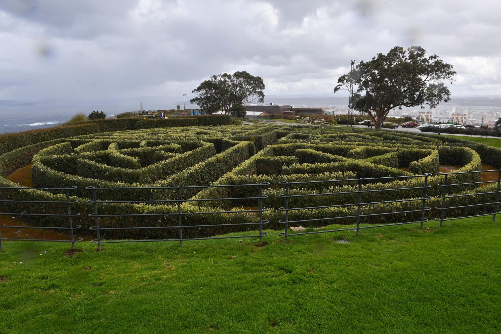 Así luce el renovado laberinto del monte de San Pedro en A Coruña