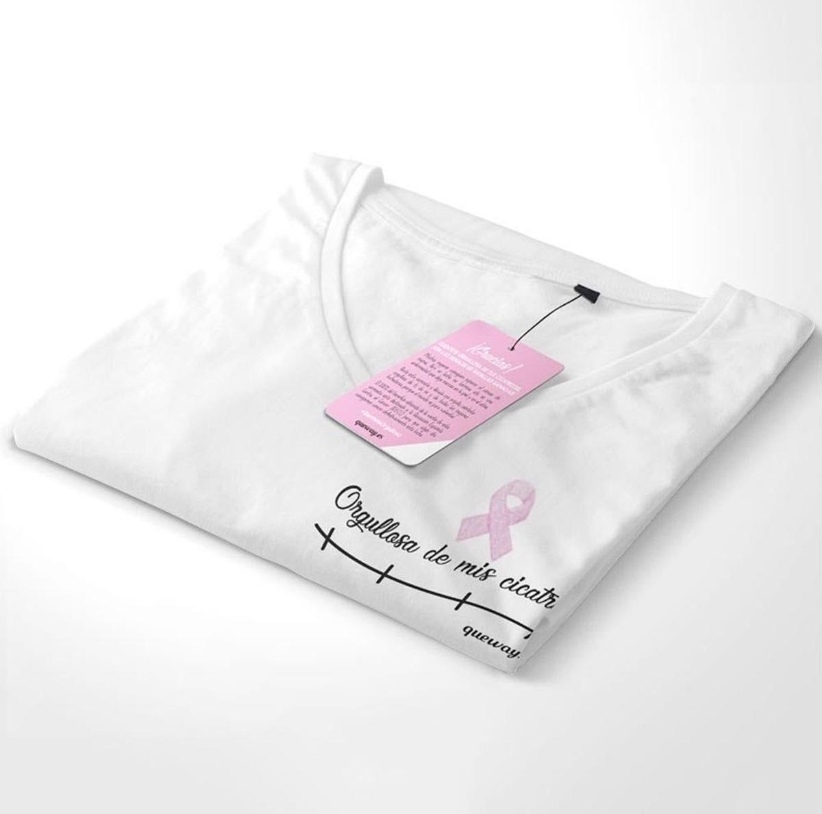 Camiseta contra el Cáncer e Mama de Queway.es. (Precio: 11, 95 euros)