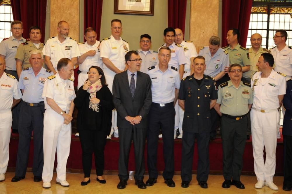 Recepción de Agregados de Defensa Militares Navales y Aéreos