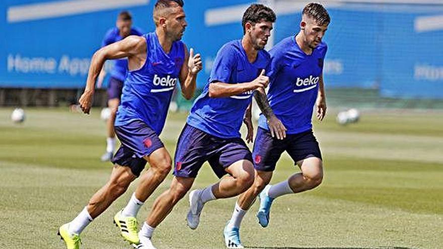 Jordi Alba, Carles Aleñá i Carles Pérez, en l&#039;entrenament d&#039;ahir al matí