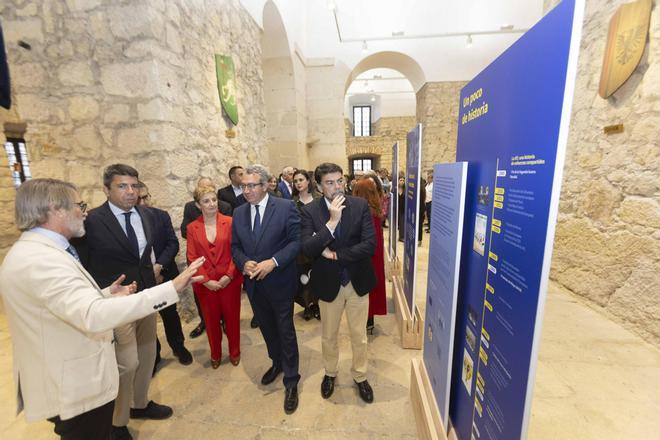 Inauguración de la exposición que conmemora el 40 aniversario de la firma del Tratado de Adhesión de España a la Unión Europea