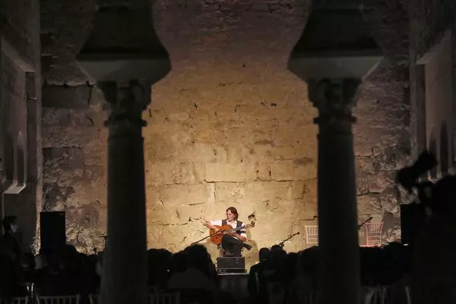 Galería gráfica: La ciudad brillante, Medina Azahara y su nueva iluminación nocturna.