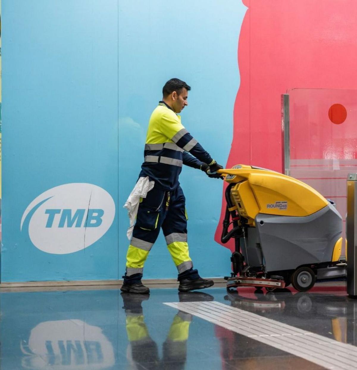 El metro invertirà 45 milions més en neteja el pròxim lustre