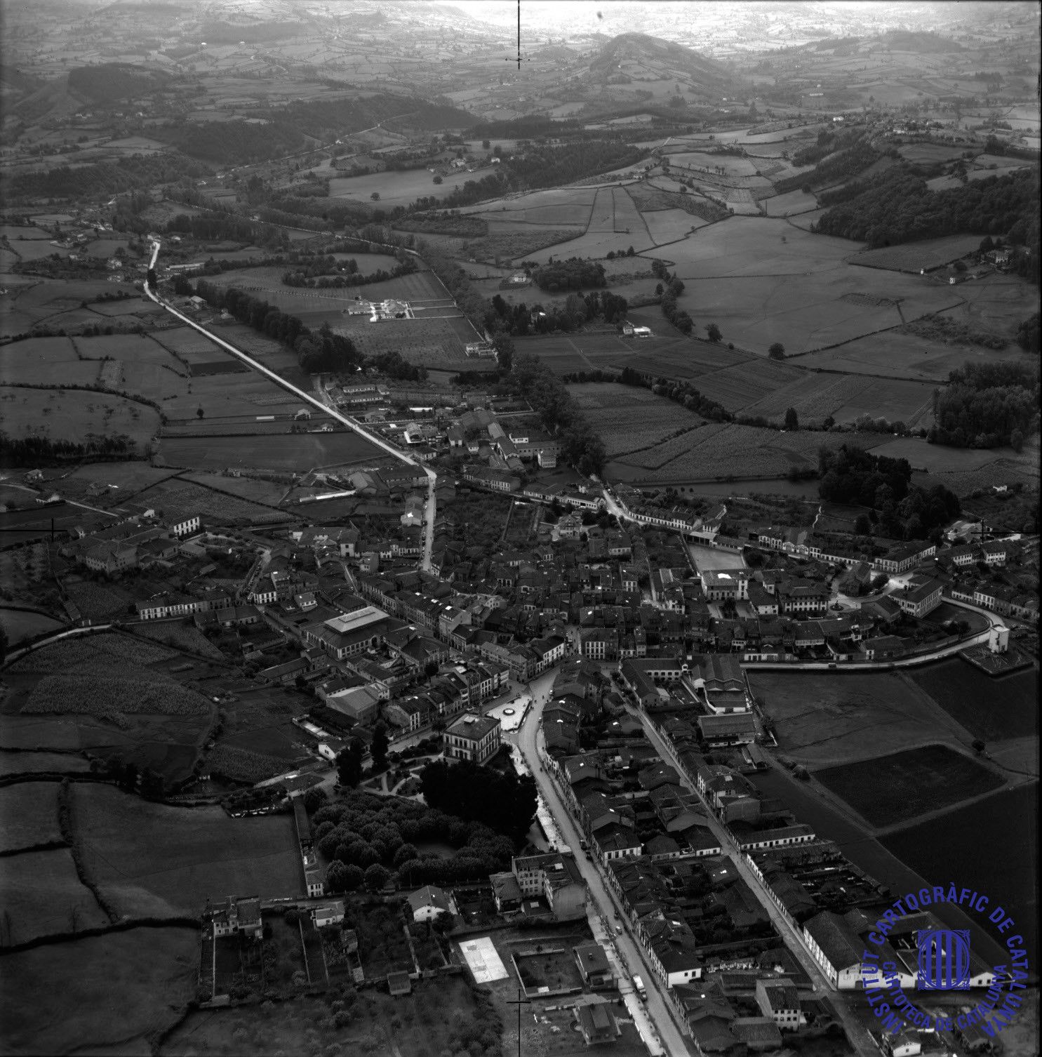 Un vuelo al pasado: así era Asturias, desde el aire, en 1962