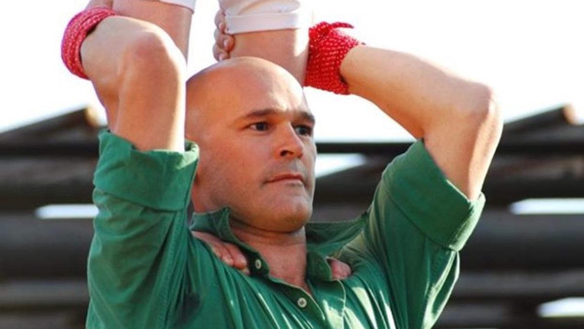 Raül Romeva, con los castellers de Sant Cugat.