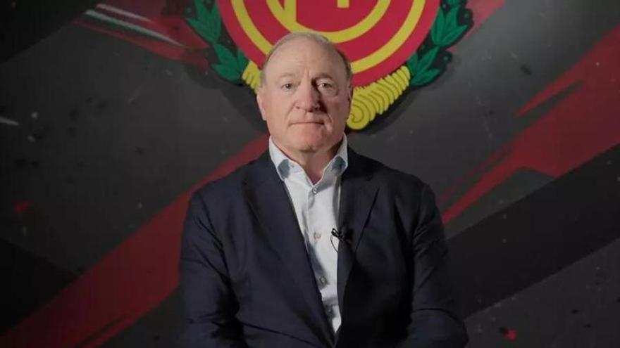 rotege a Alfonso Díaz y Pablo Ortells tras descender con el Mallorca