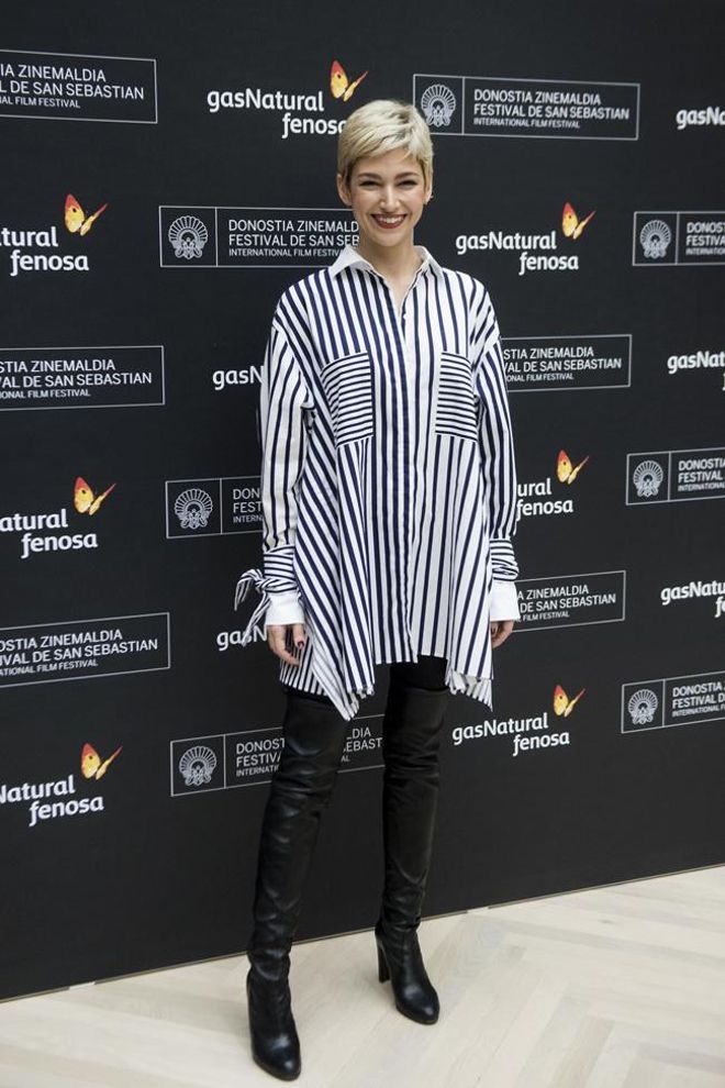 Úrsula Corberó sorprende con su cambio de look en el Festival de Cine de San Sebastián