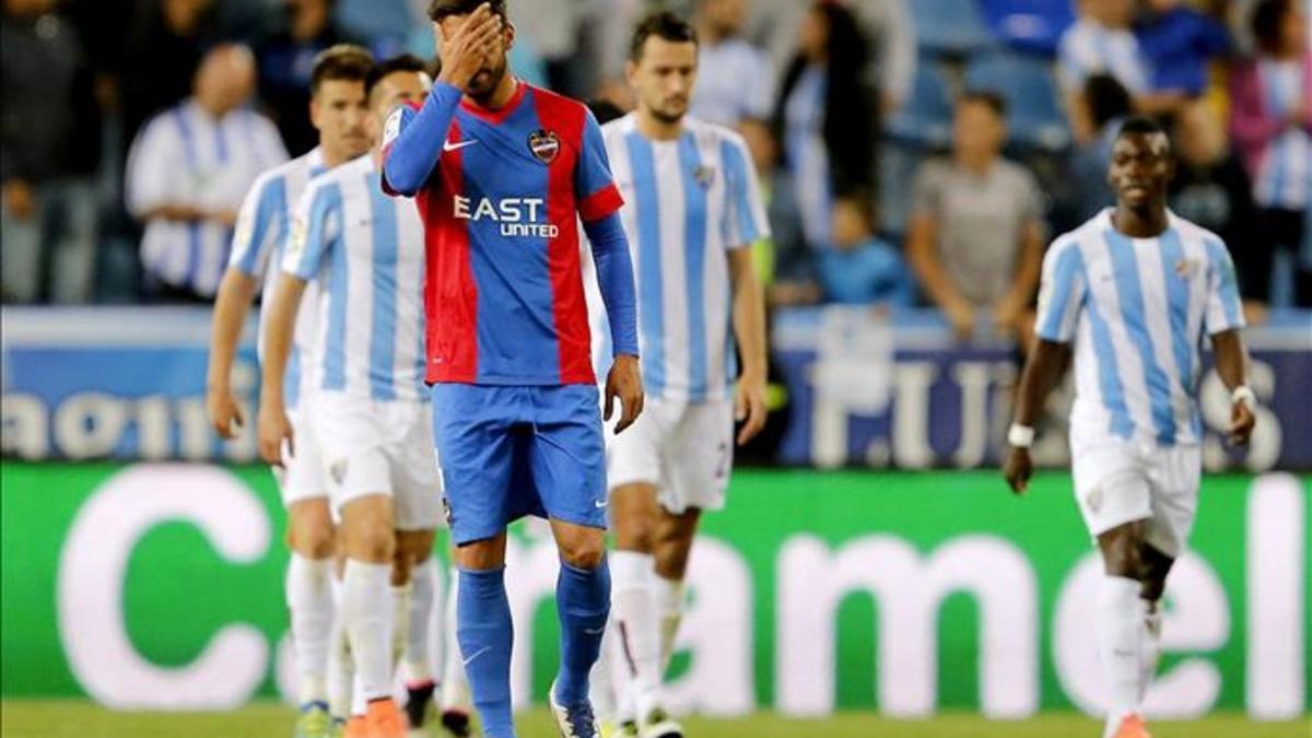 El Levante consumó en Málaga su cuarto descenso a Segunda División