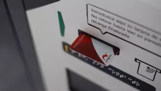 La gratuidad del transporte público para menores de 15 años provoca un 'boom' en las tarjetas ciudadanas de Zaragoza