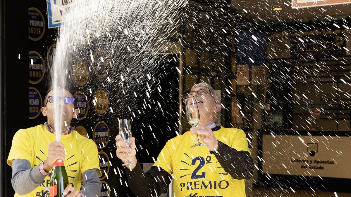 Los canarios ganadores de algún premio de la Lotería de Navidad tienen hasta este día de marzo para cobrarlo