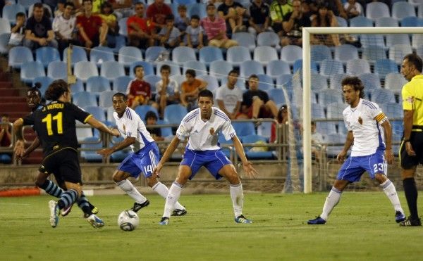 El Real Zaragoza logra el trofeo 'Carlos Lapetra' en la tanda de penaltis