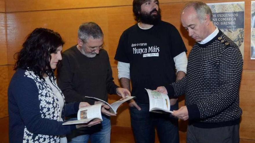 Presentación del libro &quot;Os viquingos na comarca do Salnés&quot; de Rubén Terré. // Noé Parga