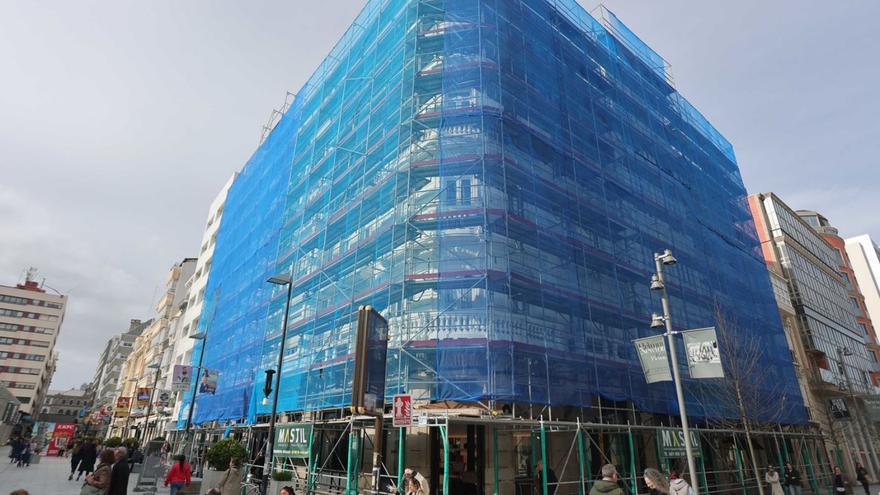 El sector inmobiliario de A Coruña reclama alargar el plazo de revisión de edificios antiguos más allá de mayo: &quot;estamos desbordados&quot;