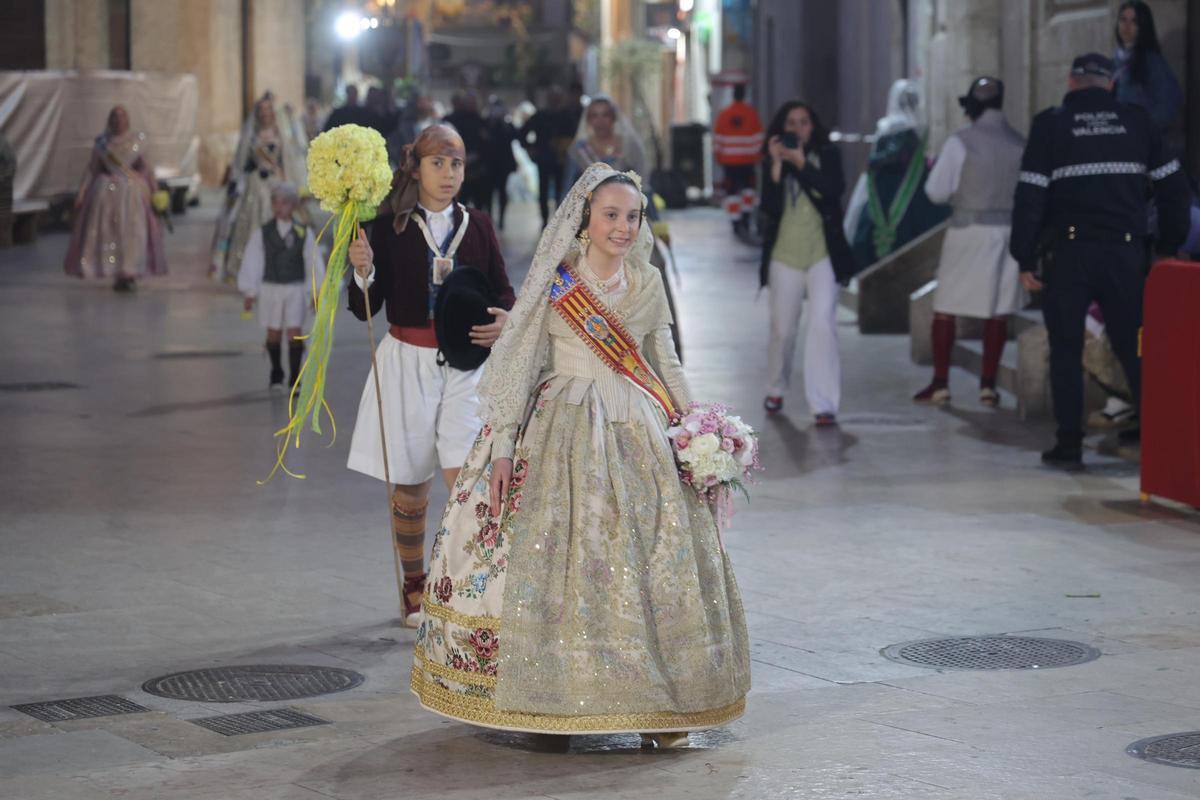 Falleras Mayores en la Ofrenda de 2026 (Día 17 de marzo ·-1/4)
