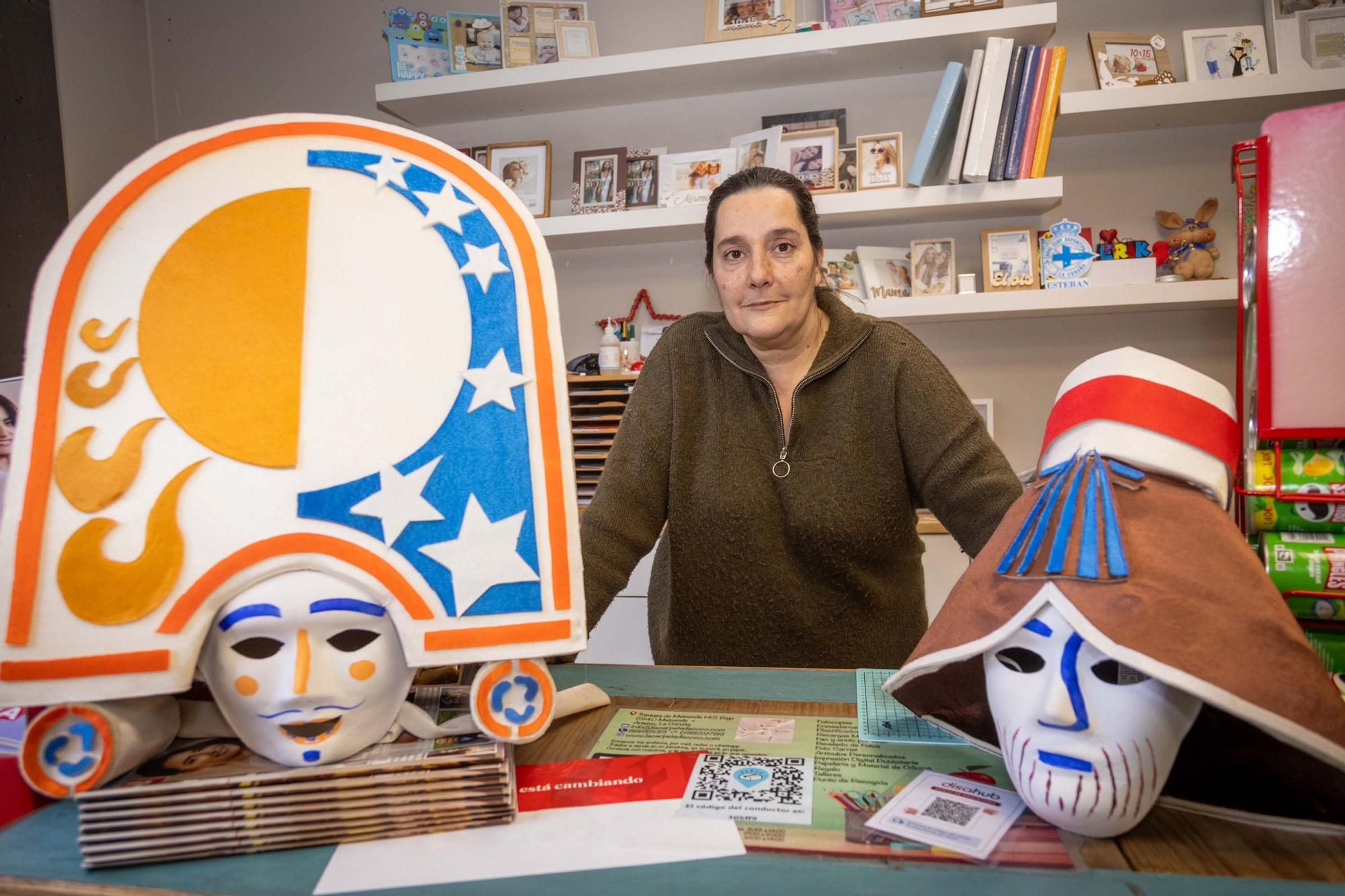 La papelería de Arteixo convertida en taller de Sargadelos