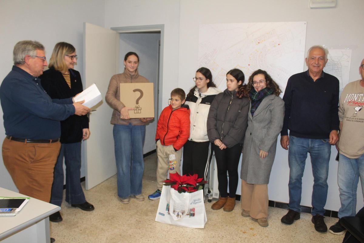 L'Olivar Gran de Figueres lliura els premis del concurs d'enllumenats nadalencs L'Olivar Gran de Figueres lliura els premis del concurs d'enllumenats nadalencs