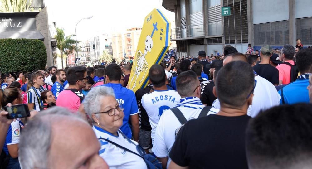 Jugadores y aficionados  blanquiazules