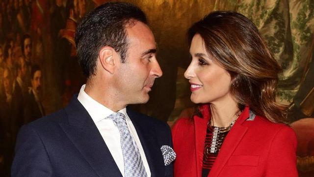 Enrique Ponce y Paloma Cuevas.