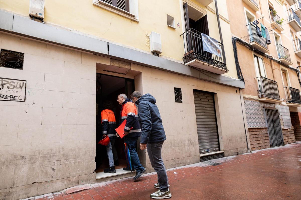 El envejecimiento paulatino de los edificios en numerosas ciudades españolas se ha convertido en una cuestión de primer orden.