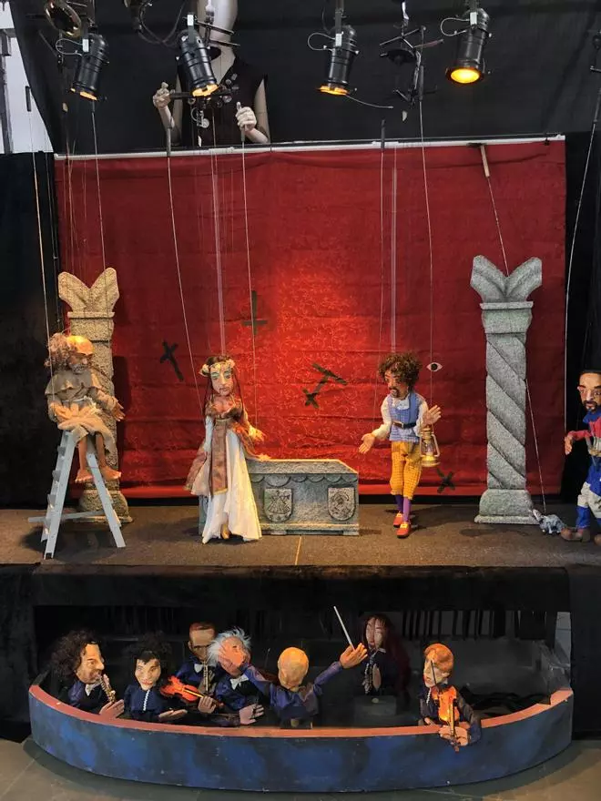 Dezanove compañías de títeres toman Rianxo