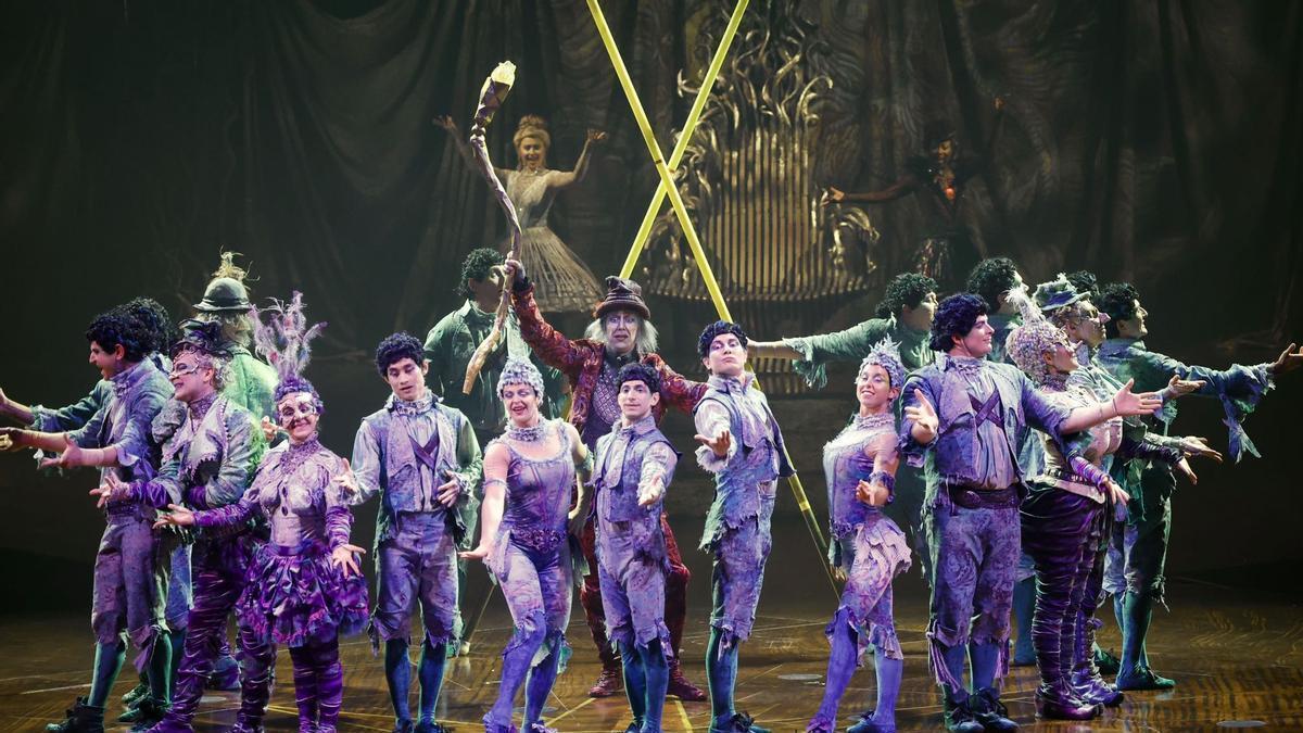 El Circo del Sol inaugura su renovada 'Alegria' en València
