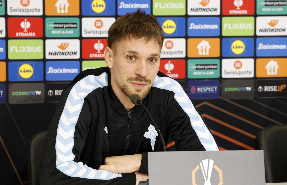 Entrenamiento del Celta en el Tumba del Paok de Tesalónica