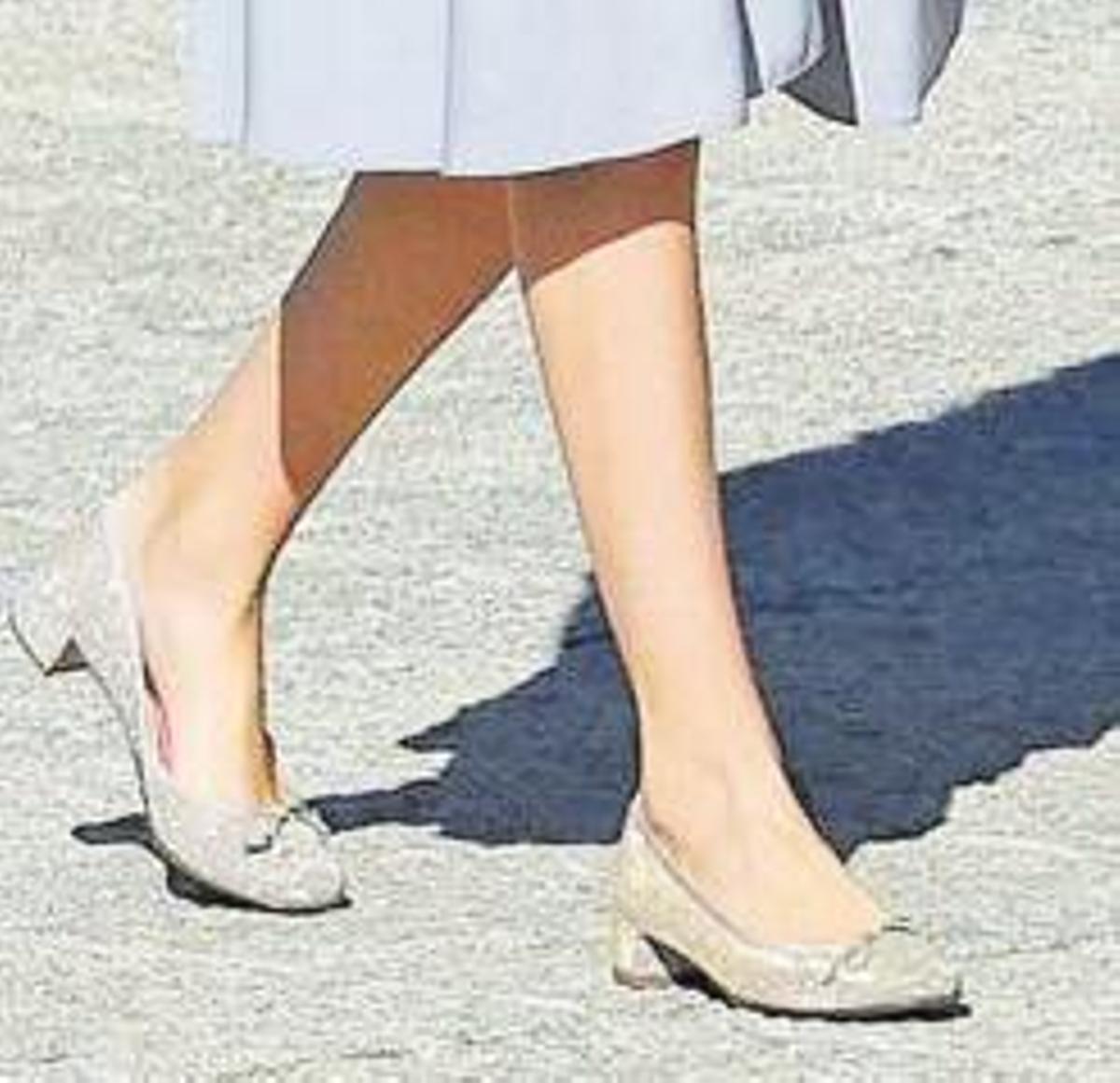 Leonor, con tacones de mayor