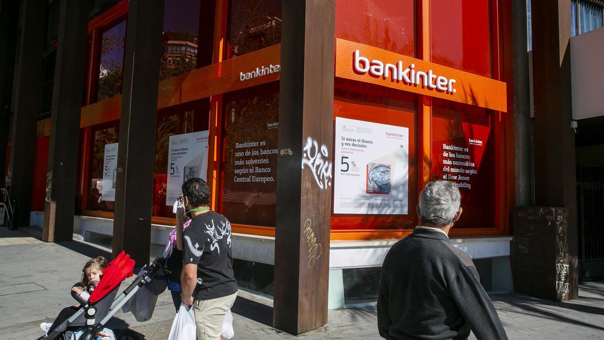 Una sucursal de Bankinter en la ciudad de Alicante.