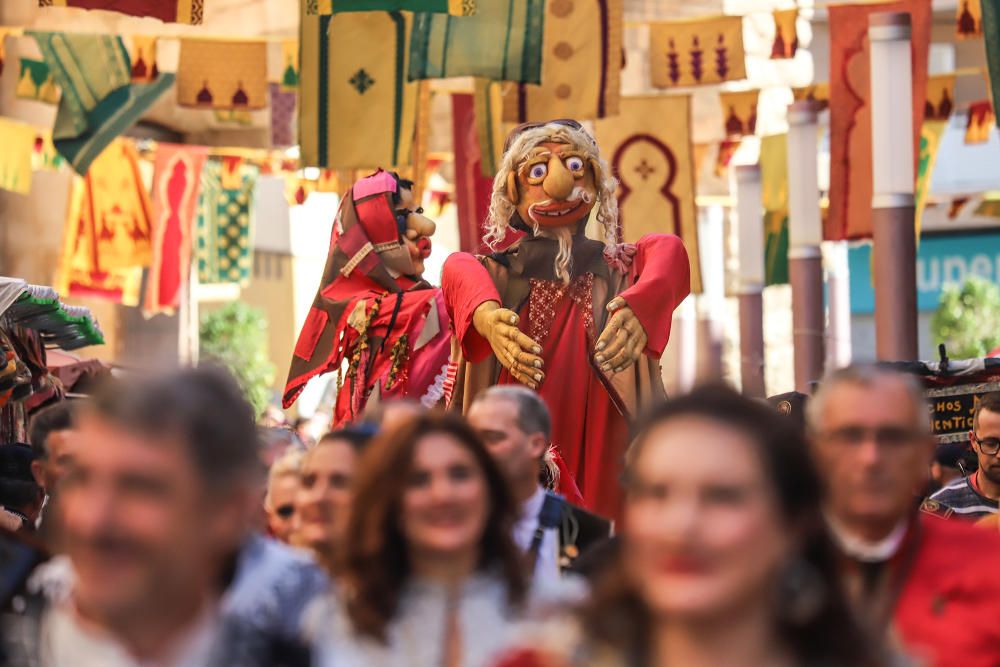 Orihuela rescata su pasado en su tradicional Mercado Medieval