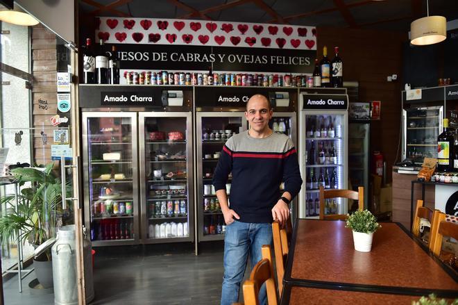 Fotogalería | Amado Charra, la casa de los quesos más auténticos de Plasencia