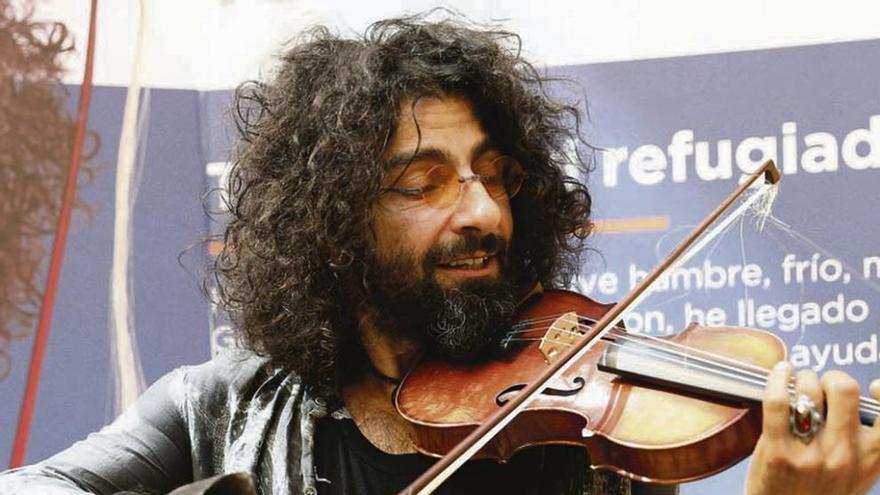 El músico Ara Malikian toca el próximo domingo en la plaza de la Catedral