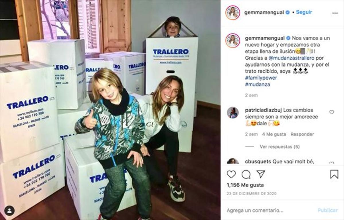 La familia Mengual, de mudanza