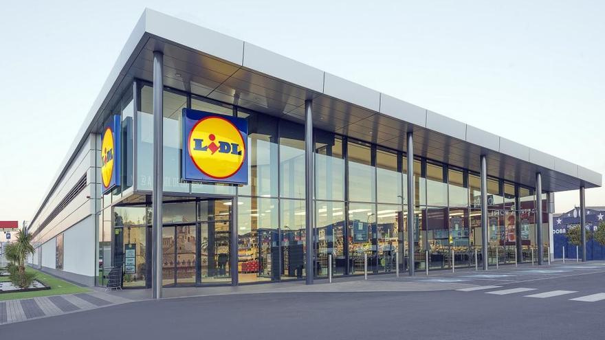 Lidl inverteix 25 milions en obrir sis noves botigues i genera 100 llocs treball