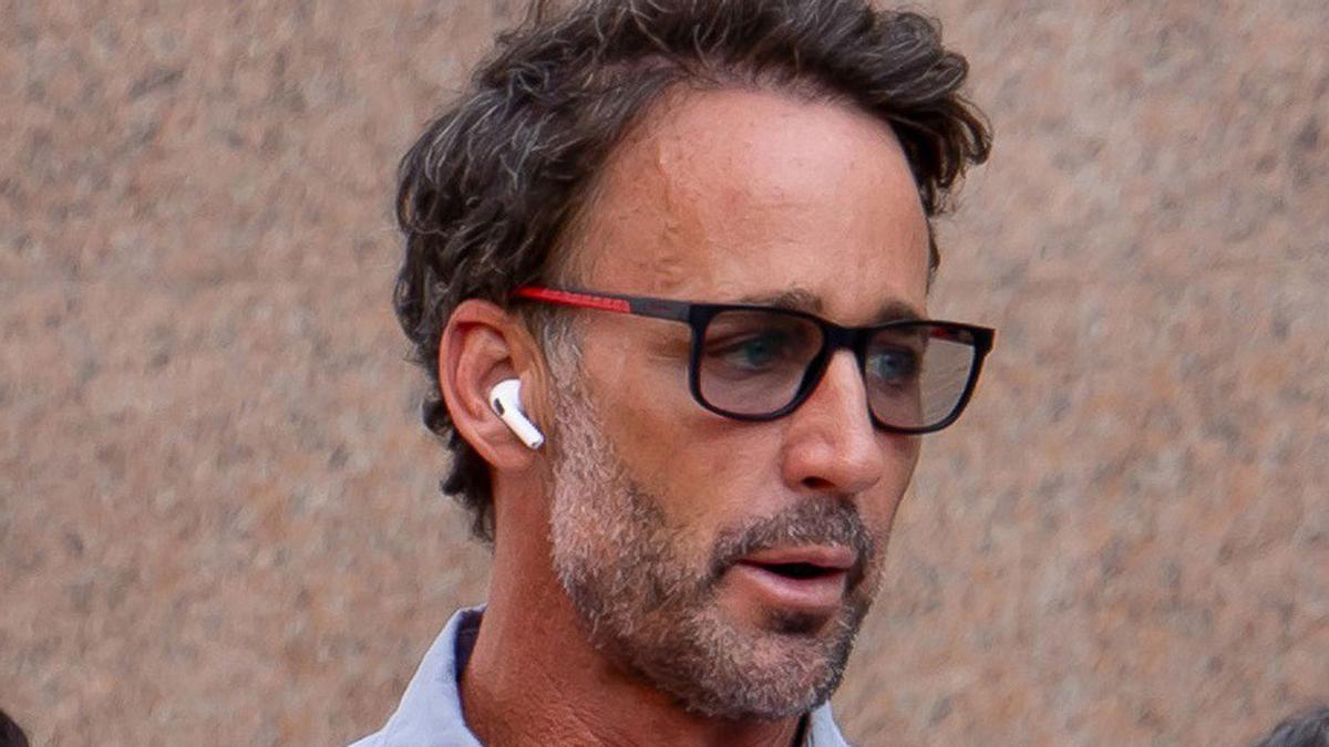 Escassi da la cara y responde a su romance con un conocido actor español: el contundente mensaje del jinete con el que zanja las dudas