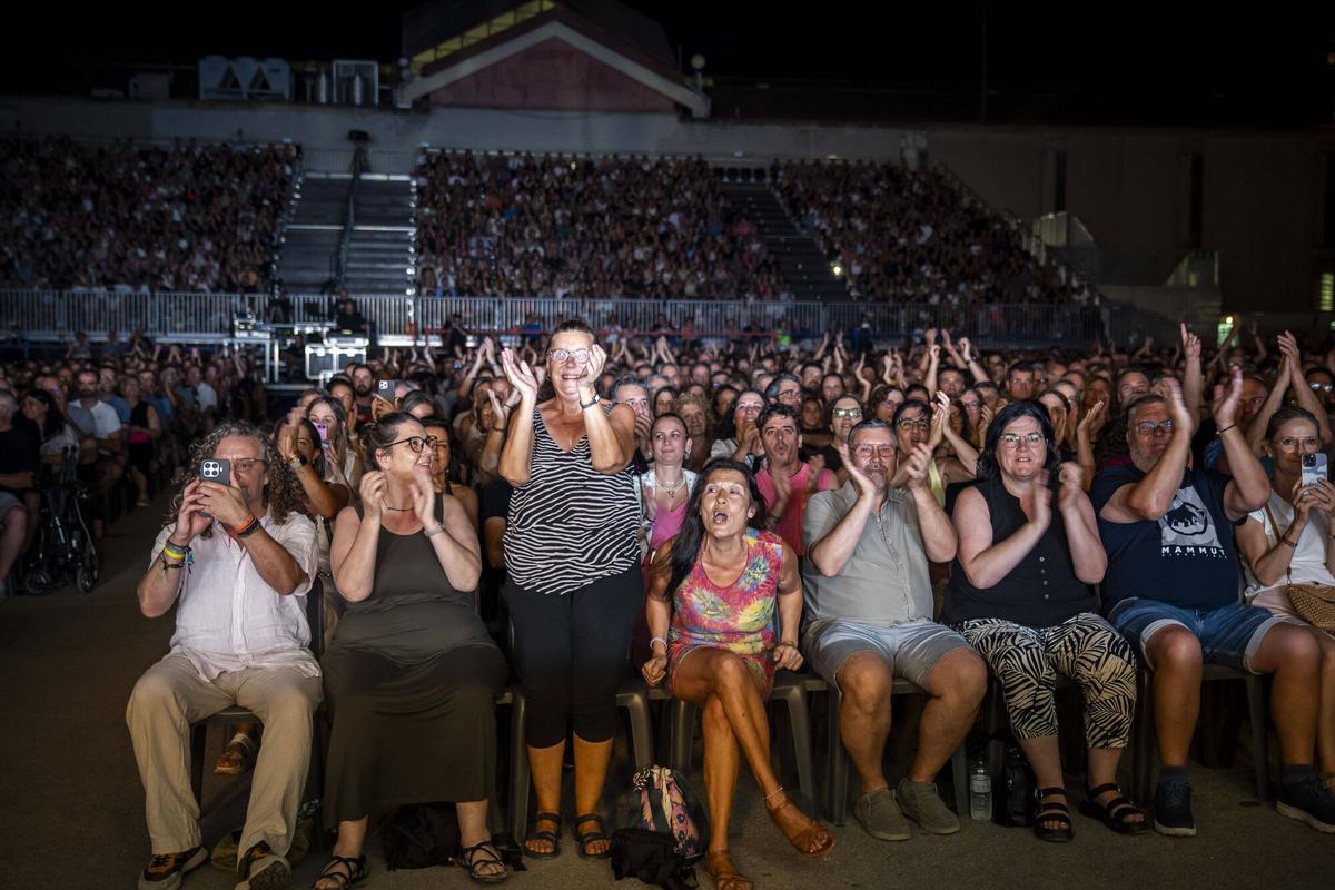 El concert de Sopa de Cabra a Manresa, en imatges
