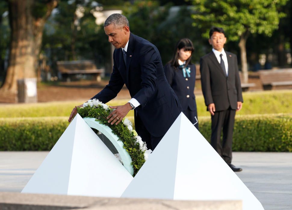 El presidente de EE.UU, Barack Obama, dijo hoy en Hiroshima que la memoria de las víctimas de la bomba atómica lanzada sobre esta ciudad en 1945 "nunca debe desaparecer".