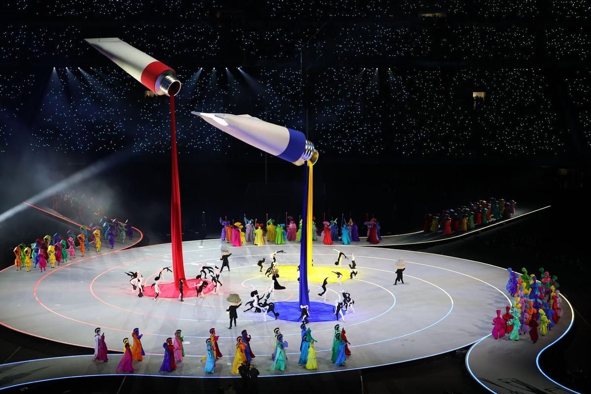 Una de las actuaciones de la ceremonia de apertura de los Juegos Olímpicos de Invierno.