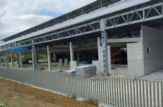 Langreo modifica el proyecto del recinto ferial de Talleres del Conde en la recta final de la obra