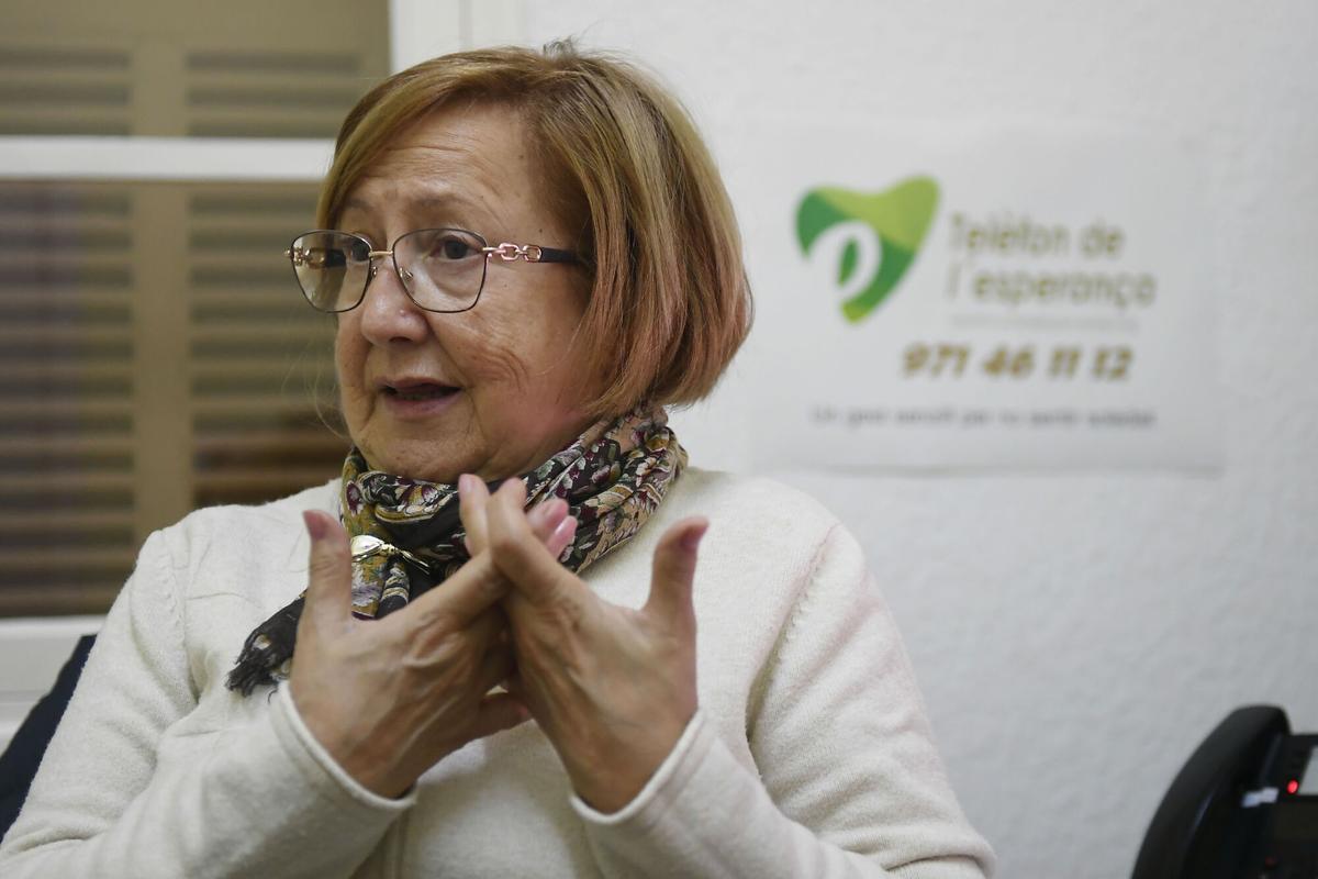 La presidenta del Teléfono de la Esperanza de Baleares, en un momento de la entrevista