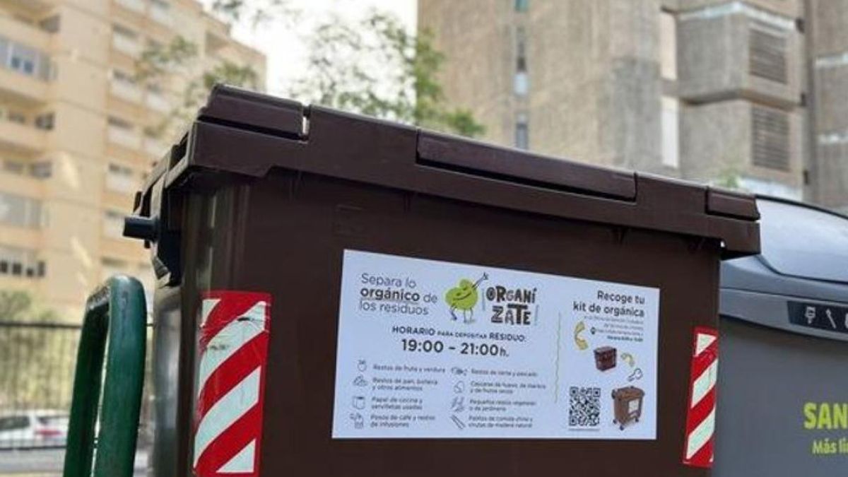Foto de archivos de contenedores de basura.