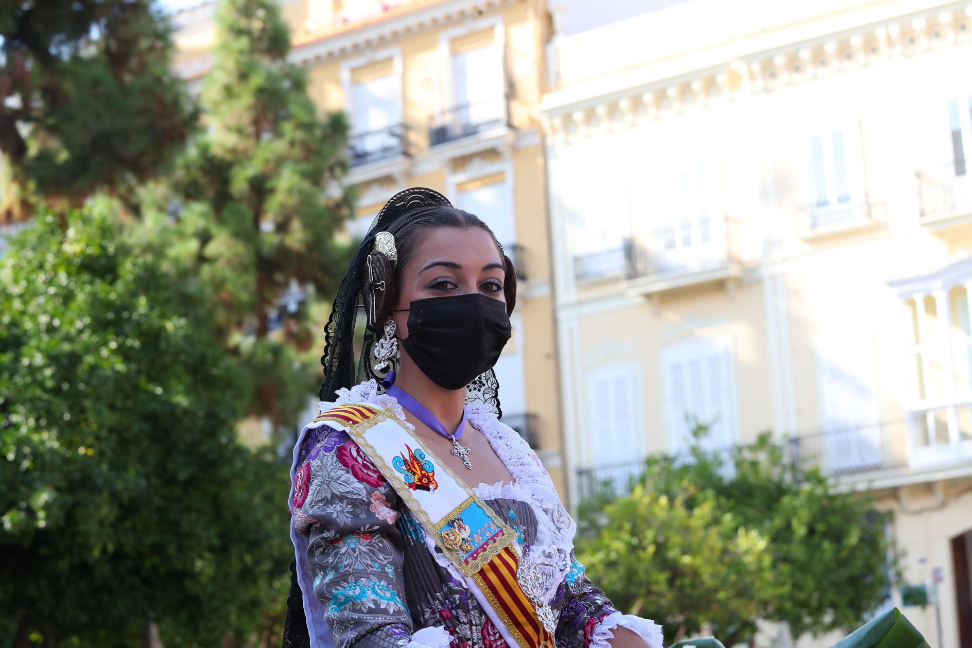 Búscate en la ofrenda por la calle caballeros de las 17:00 a las 18:00