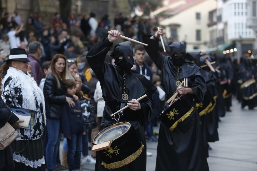 Procesión del Santo Encuentro en Avilés