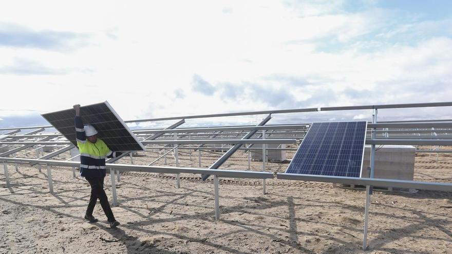 El PSOE rechaza oponerse frontalmente a las plantas de energía solar en la Vall d&#039;Uixó