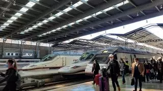 Renfe ofrecerá trenes AVE de Málaga a Alicante y Murcia pasando por Madrid