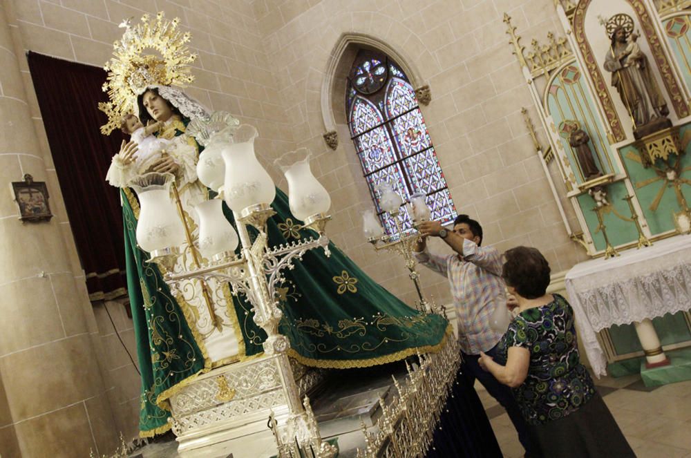 Ofrenda a la Virgen de Belén